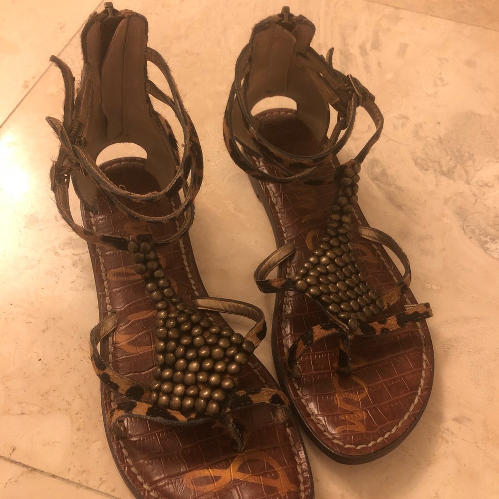 Sandals - Picture 2 of 2